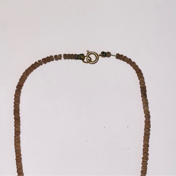 Vintage Wooden Seed Bead and SeaShell Necklace with Faux Turquoise Accent - Picture 6 of 9